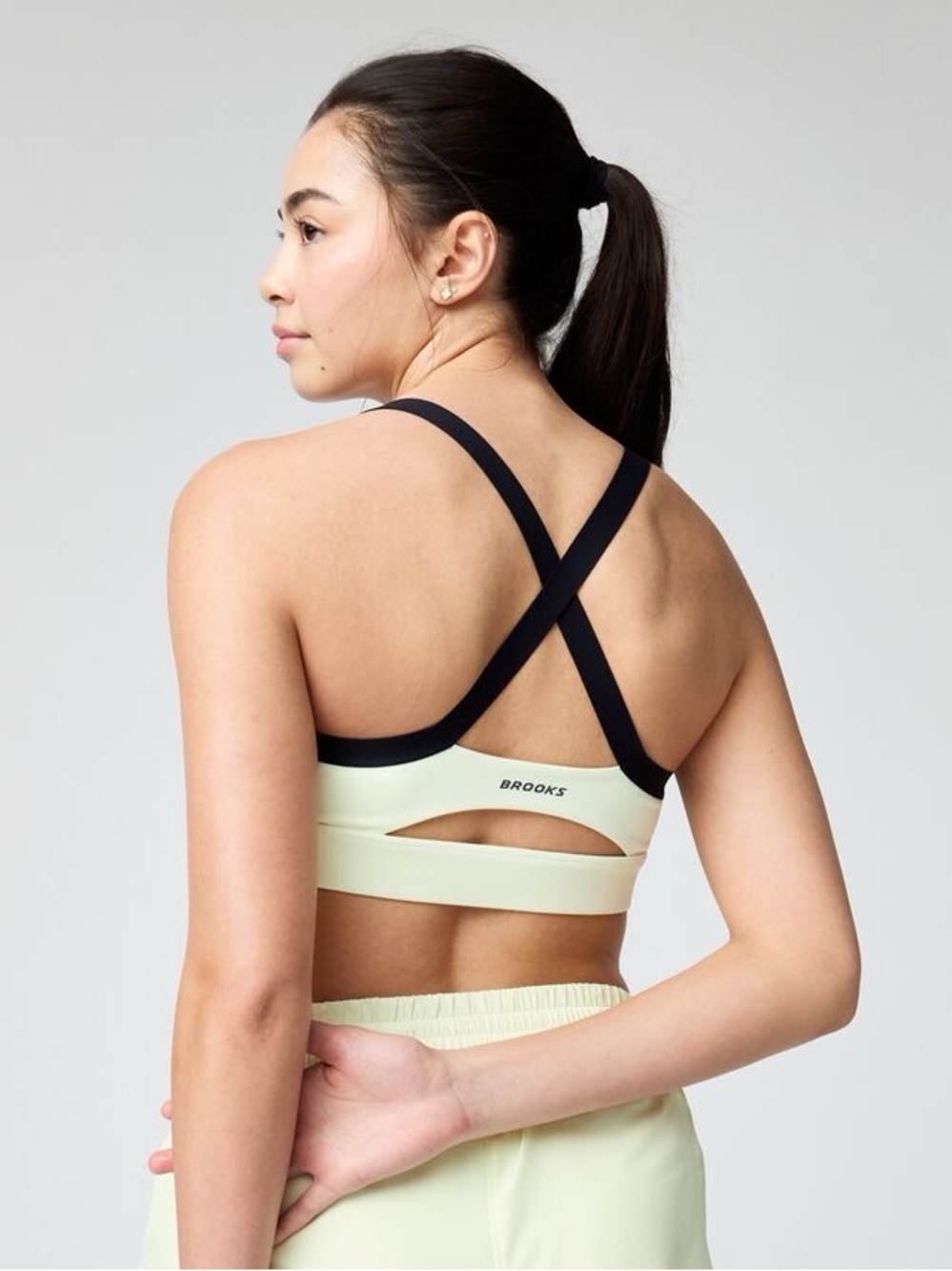 Brooks Luxe Strappy Sports Bra - NWT